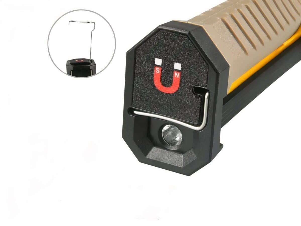 Baladeuse LED aimantée et pliable