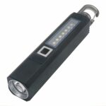 Baladeuse LED puissante et fonctionnelle Baladeuse LED puissante et fonctionnelle sur fond blanc