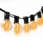 Guirlande LED exterieur en forme d'ampoules Guirlande led exterieur en forme d'ampoules sur fond blanc