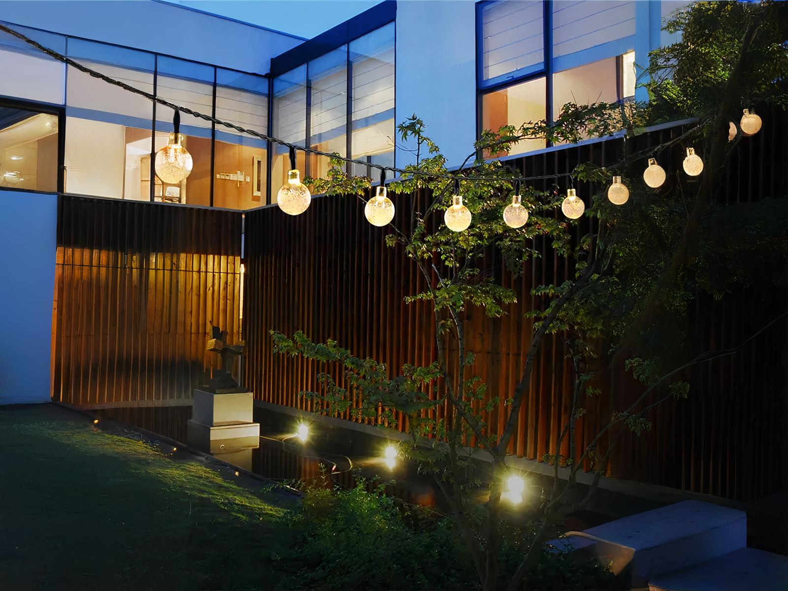 Guirlande LED solaire design et chaleureuse