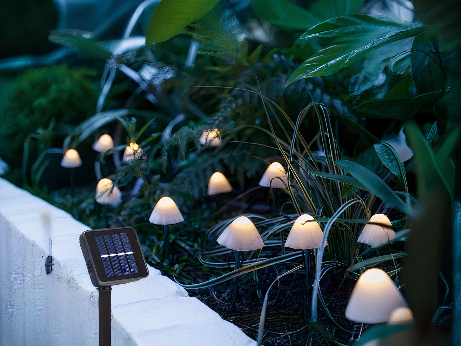 Guirlande LED solaire en forme de champignon