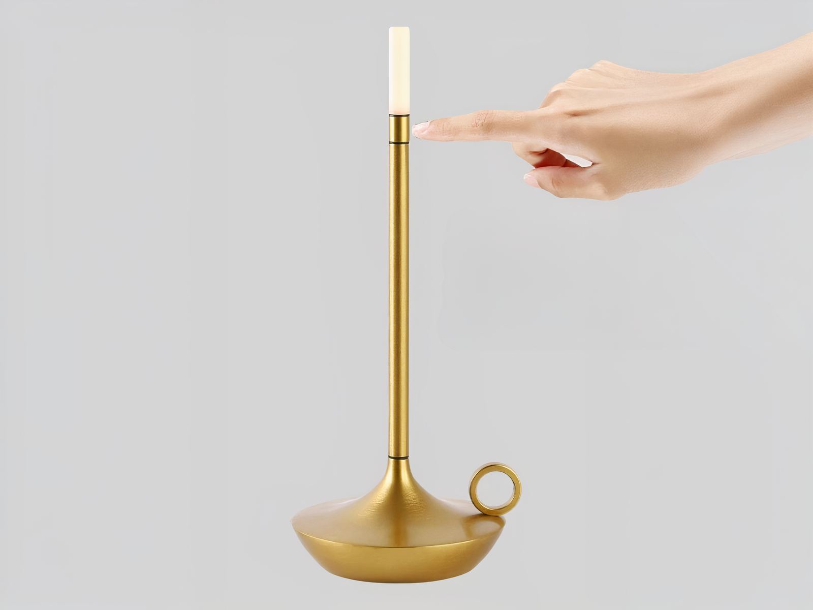 Lampe à poser LED dorée élégante et rechargeable