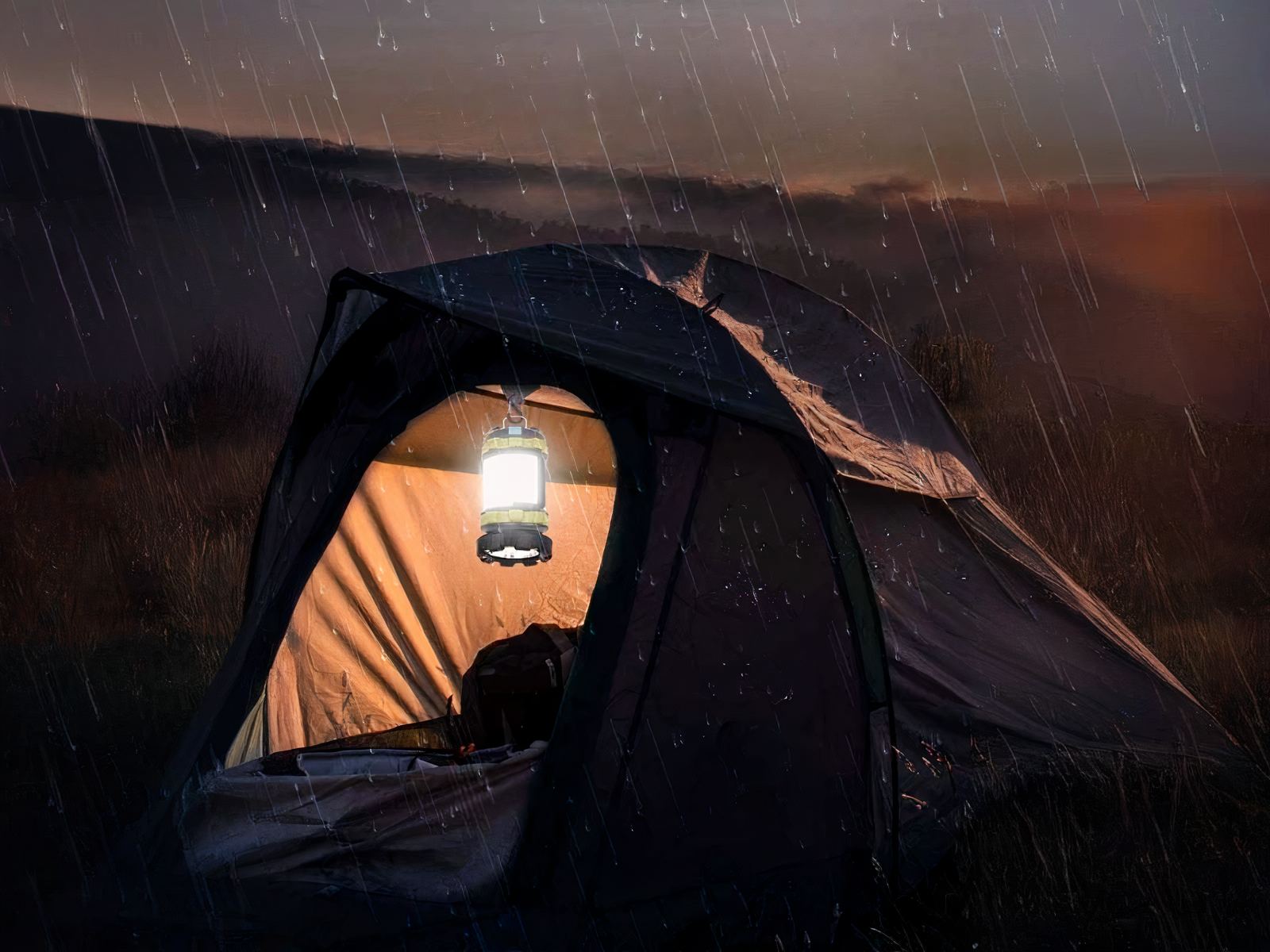 Lampe de camping LED en forme de lanterne
