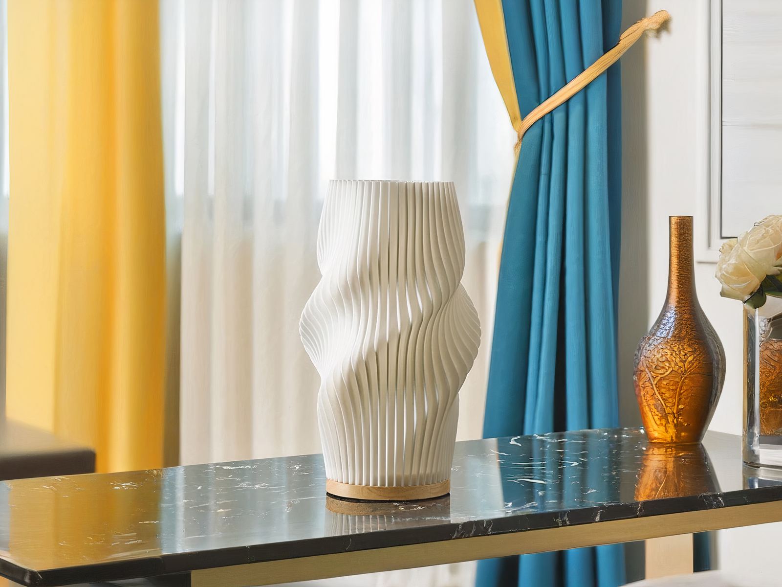 Lampe de chevet LED blanche élégante et design