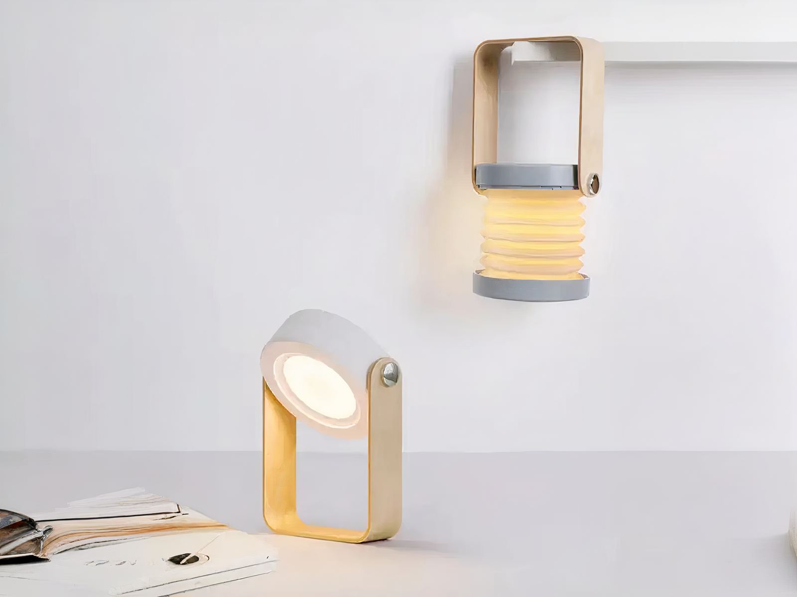 Lampe de chevet LED pliante et design blanc