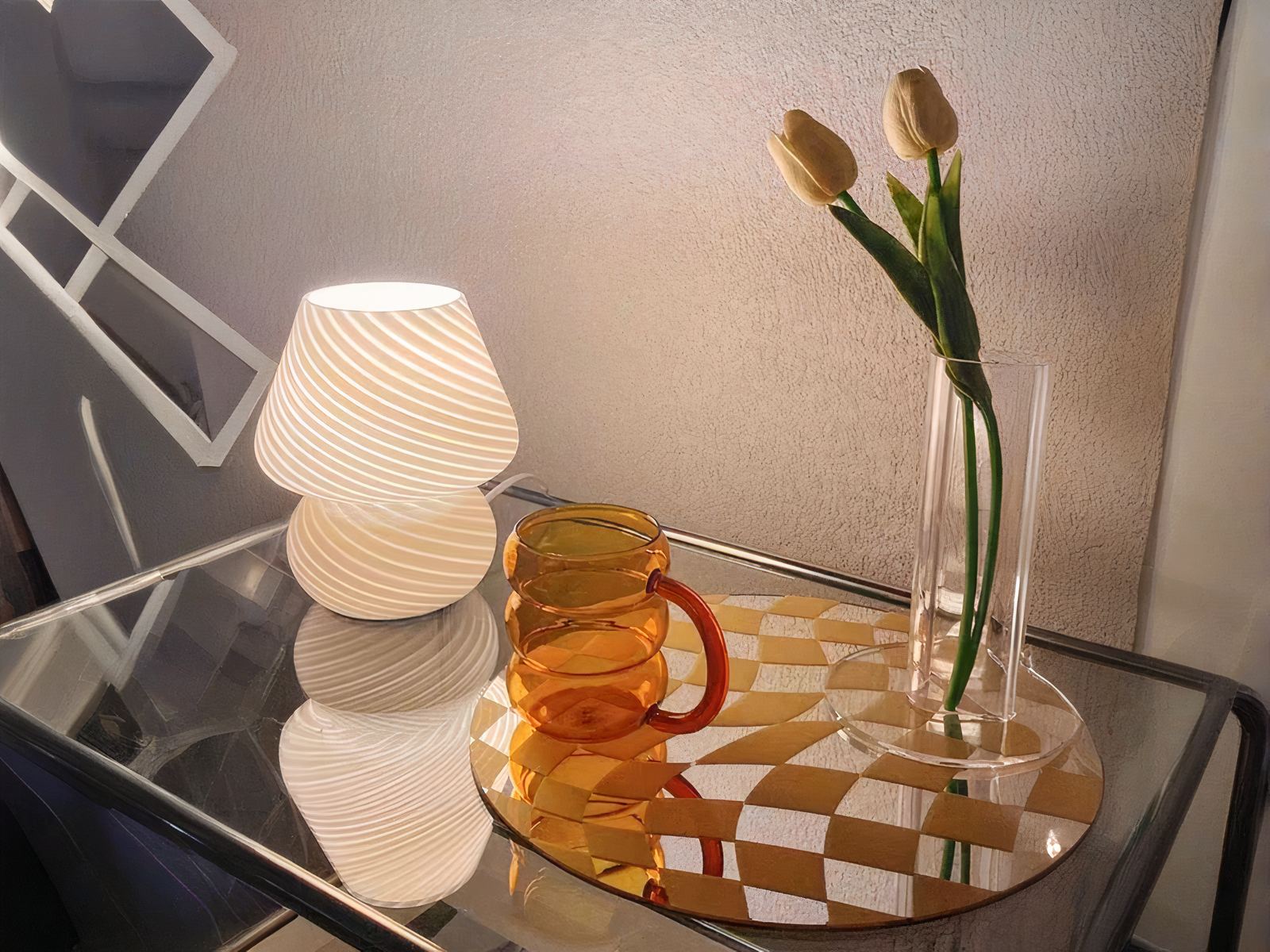 Lampe de chevet LED vintage en verre jaune