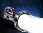 Lampe longue portée LED avec batterie rechargeable