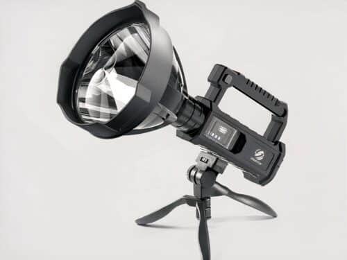 Lampe longue portée LED avec trépied rotatif sur fond gris