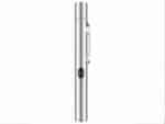 Lampe UV LED argenté en forme de stylo sur fond blanc
