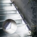 Lot de 6 appliques LED solaires triangulaires pour escaliers Lot de 6 appliques LED solaires triangulaires pour escaliers, avec lumière blanche.