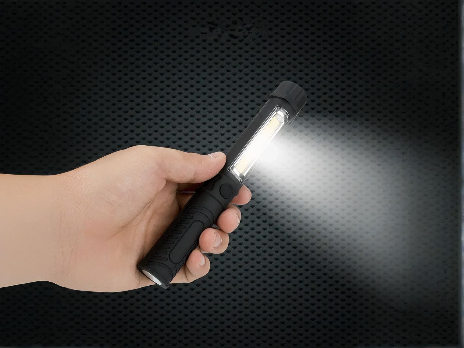 Mini lampe led multifonctionnelle étanche et noire