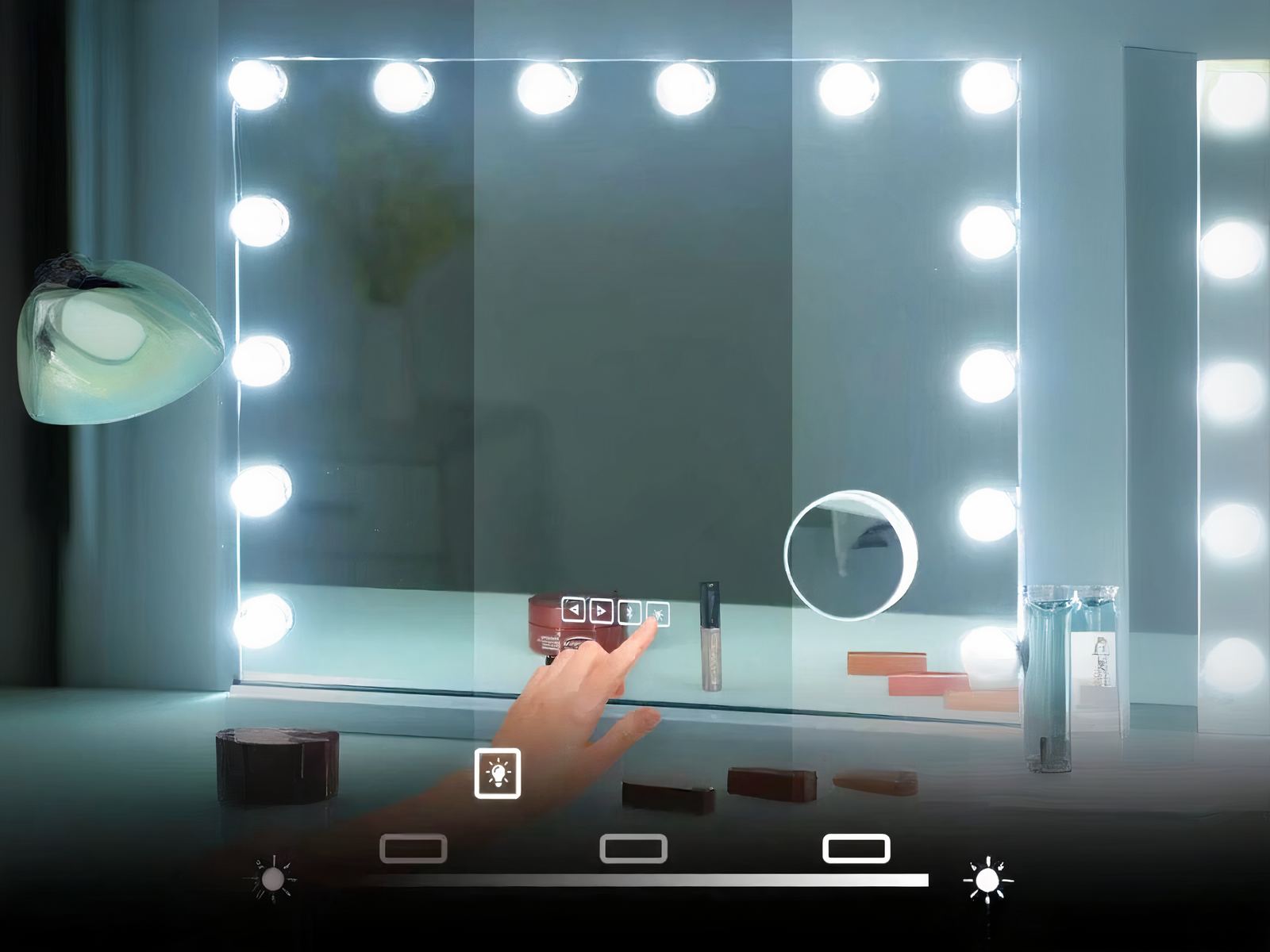 Miroir LED coiffeuse design à intensité réglable