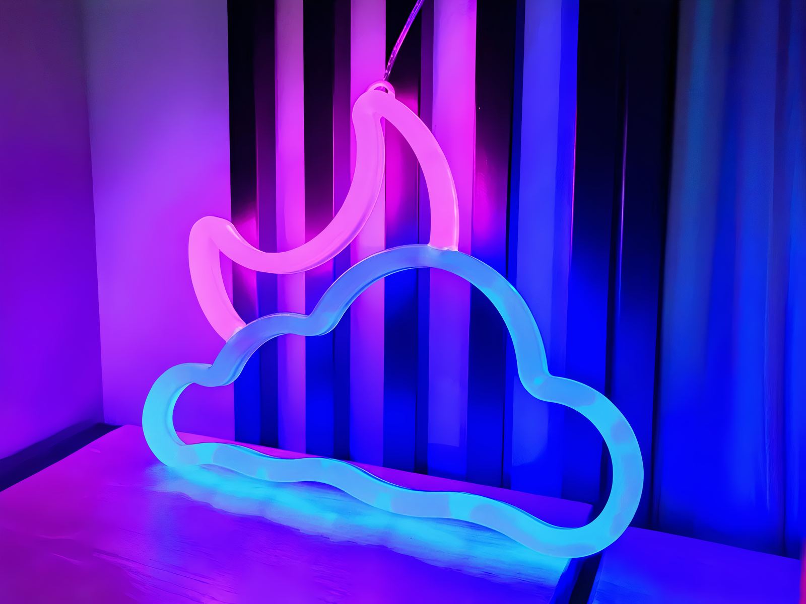 Néon LED en forme de nuage avec lune
