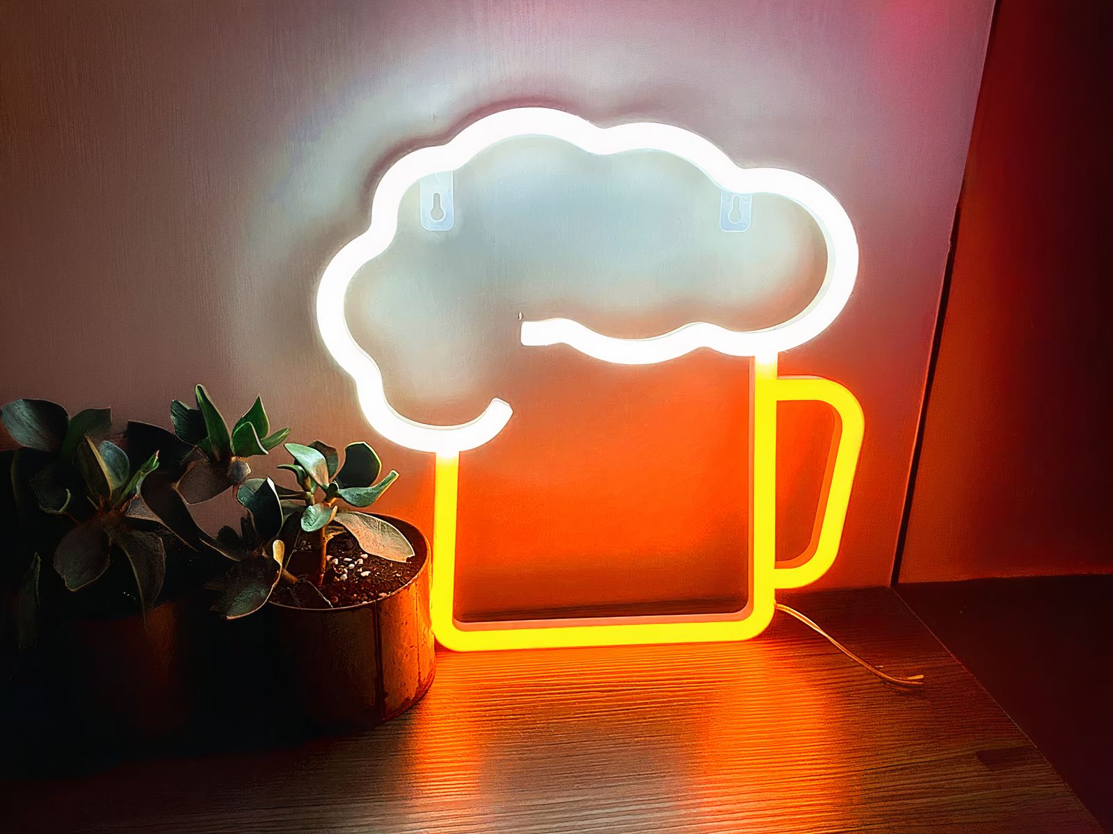 Néon LED en forme de verre à bière