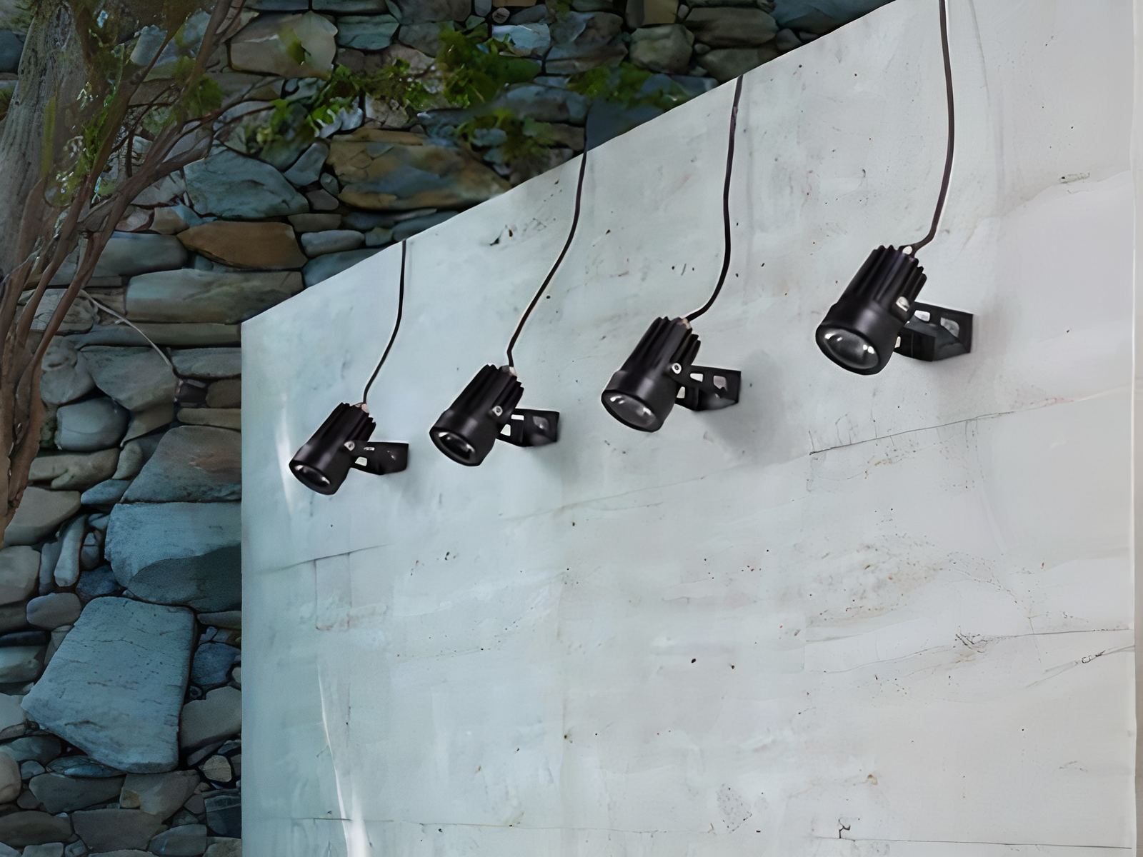 Spot LED extérieur noir inclinable