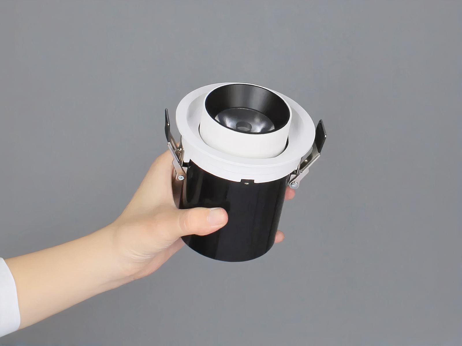 Spot LED plafond style projecteur pliable