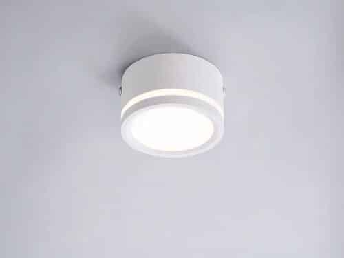 Spot LED plafond tendance et discret sur un plafond gris