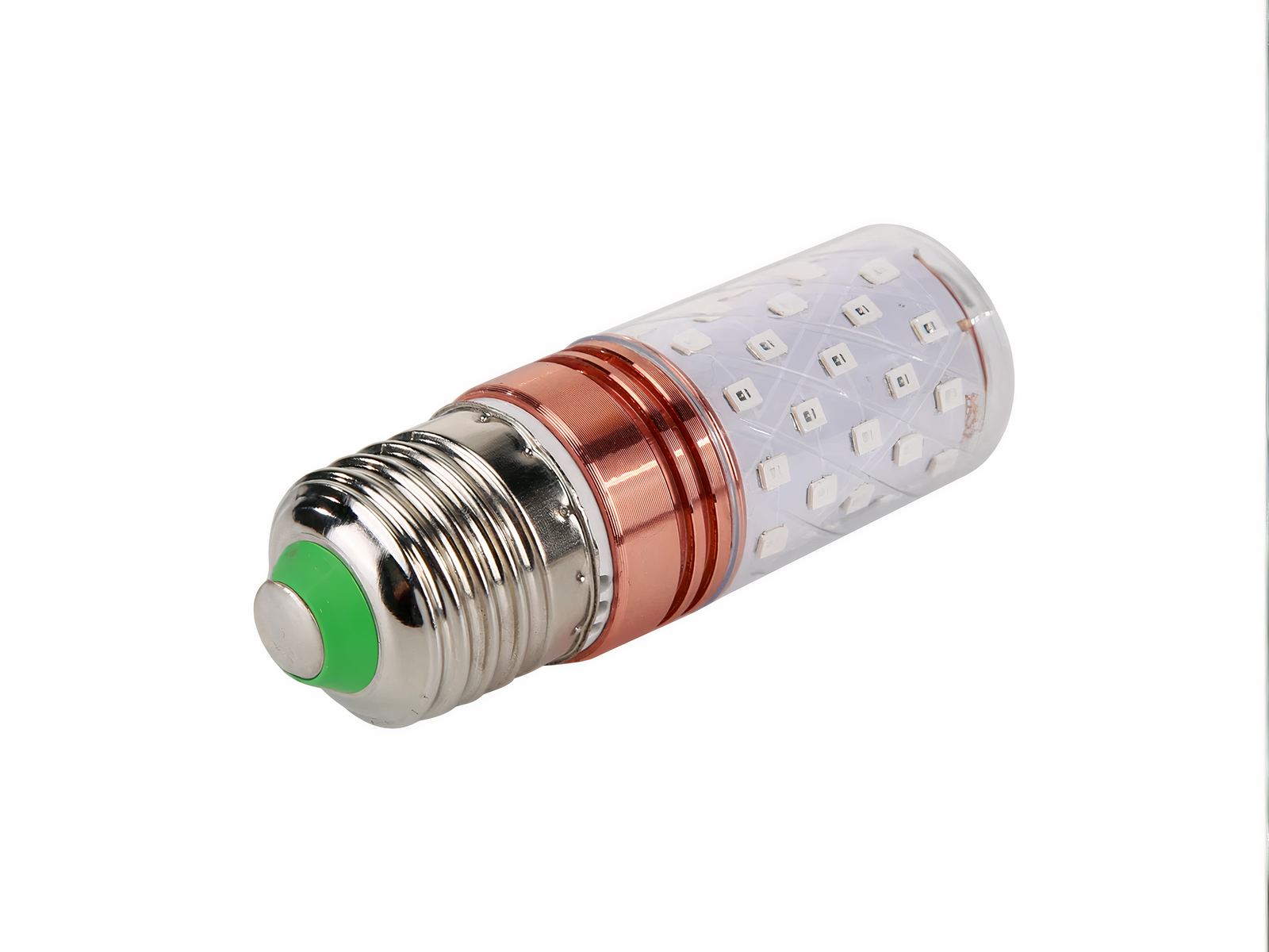 Ampoule LED E27 de désinfection ultraviolette, sur un fond blanc.