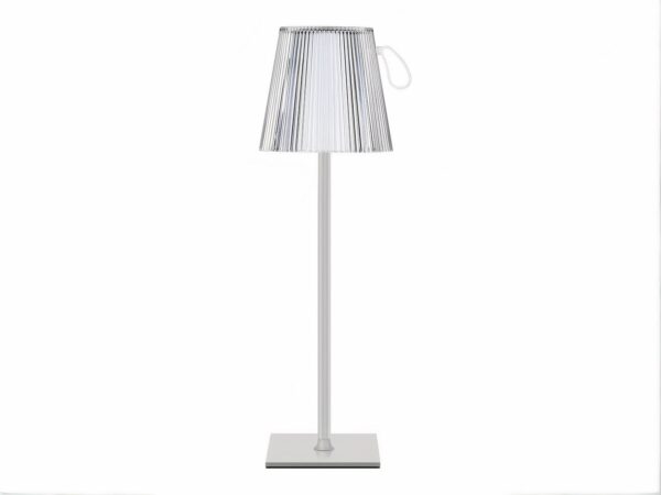 Lampe LED rechargeable à intensité réglable sur fond blanc