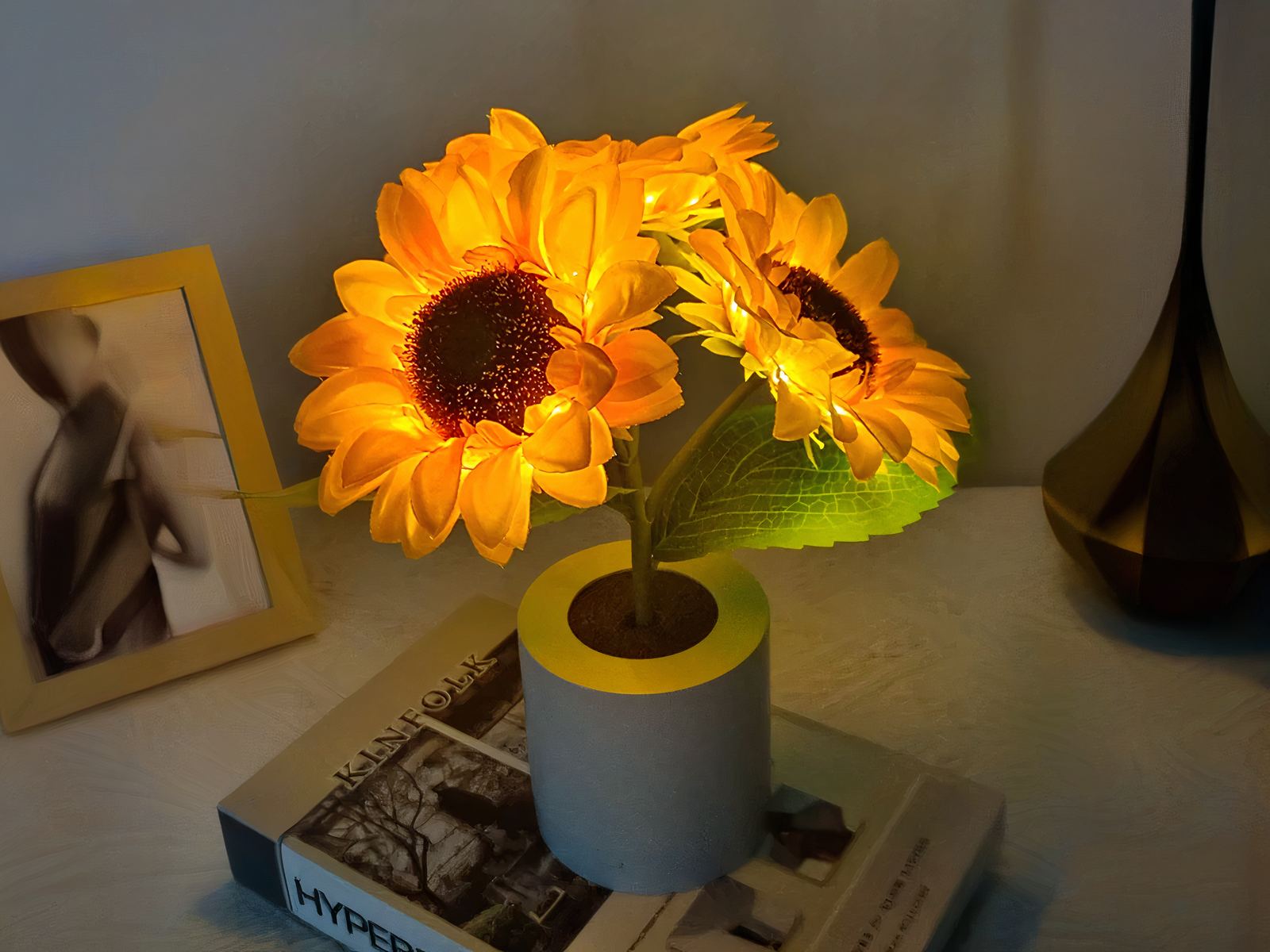 Lampe LED rechargeable effet pot de fleurs