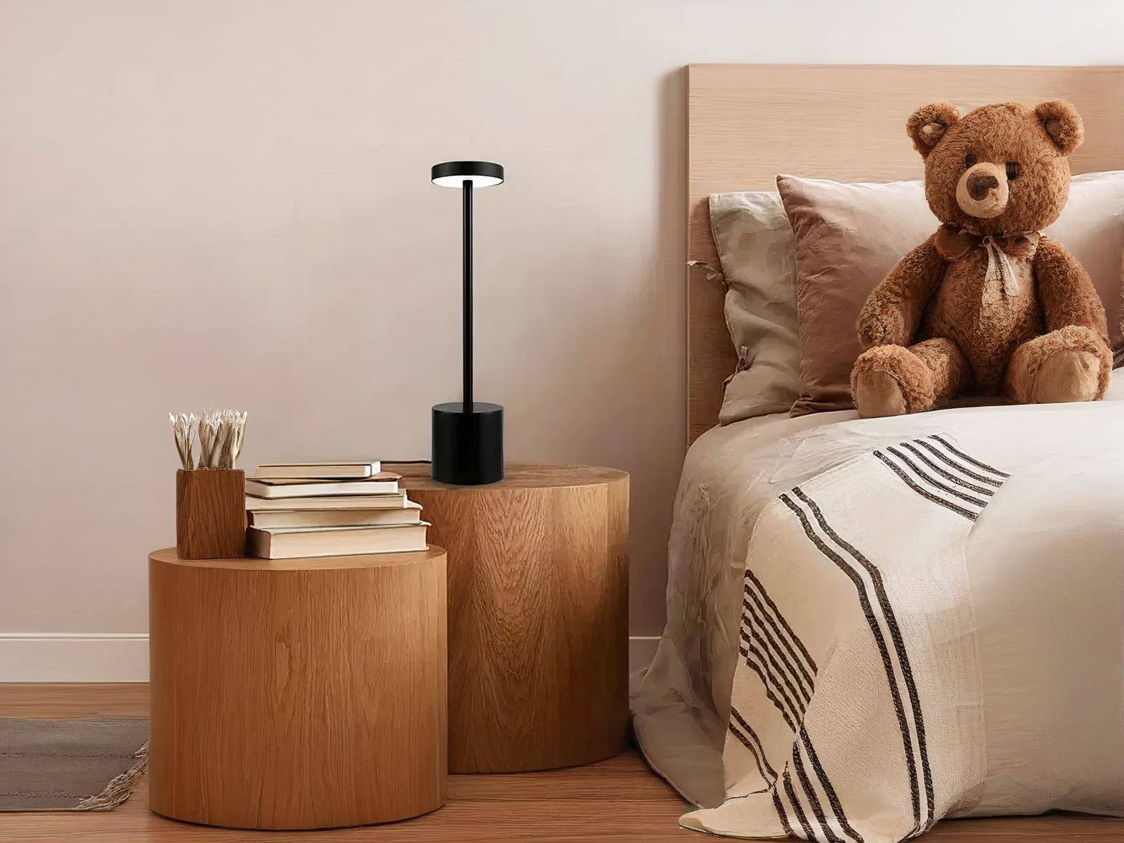 Lampe LED rechargeable luxueuse et sophistiquée