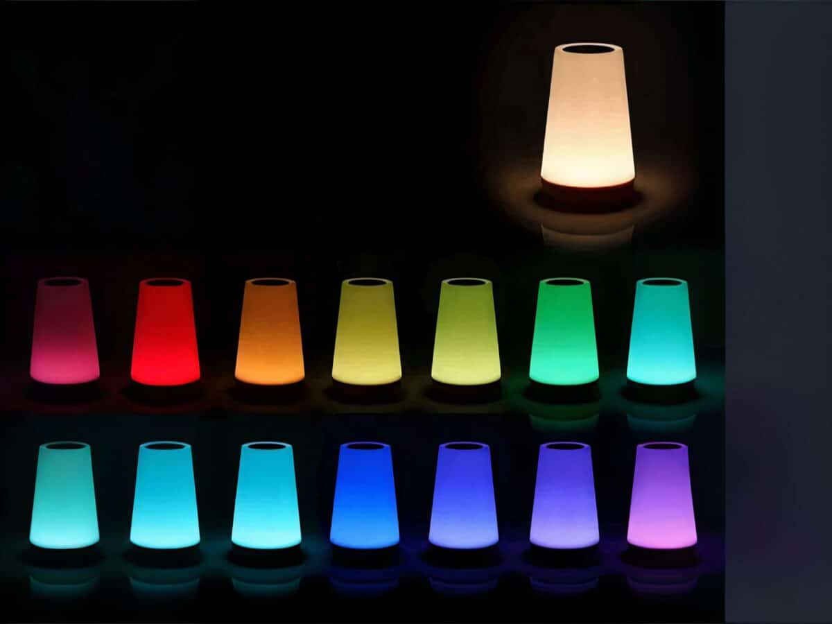 Lampe LED rechargeable tactile et télécommandée