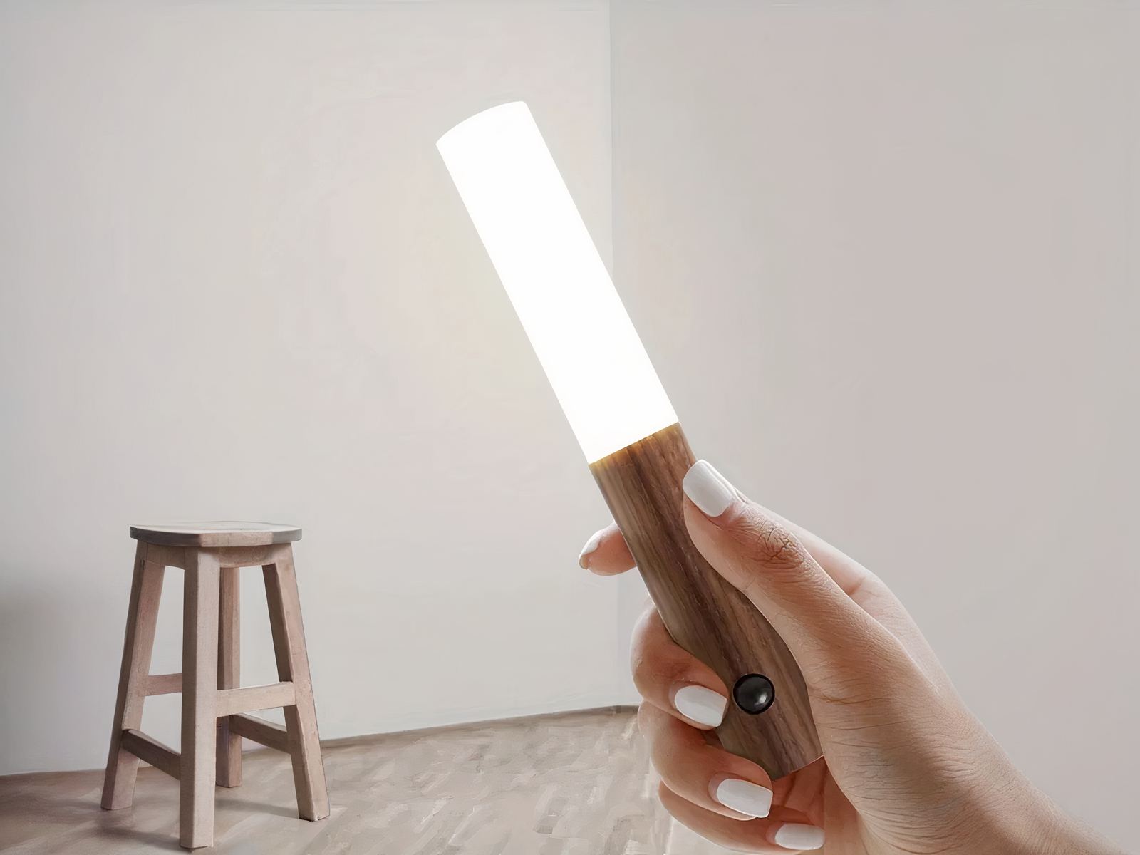 Lampe LED sans fil effet bois avec détecteur