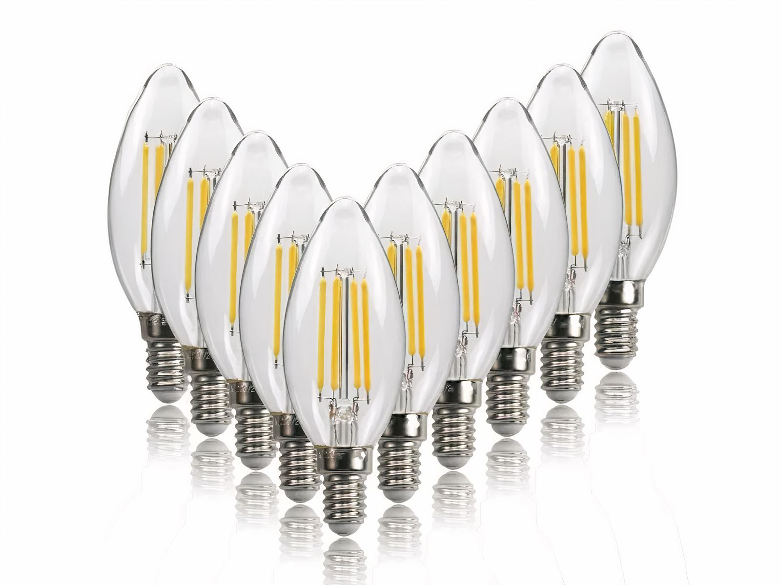 Lot de 10 ampoules LED E14 en verre à filament sur fond blanc.