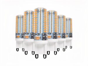 Lot 6 ampoules LED G9 sur fond blanc.