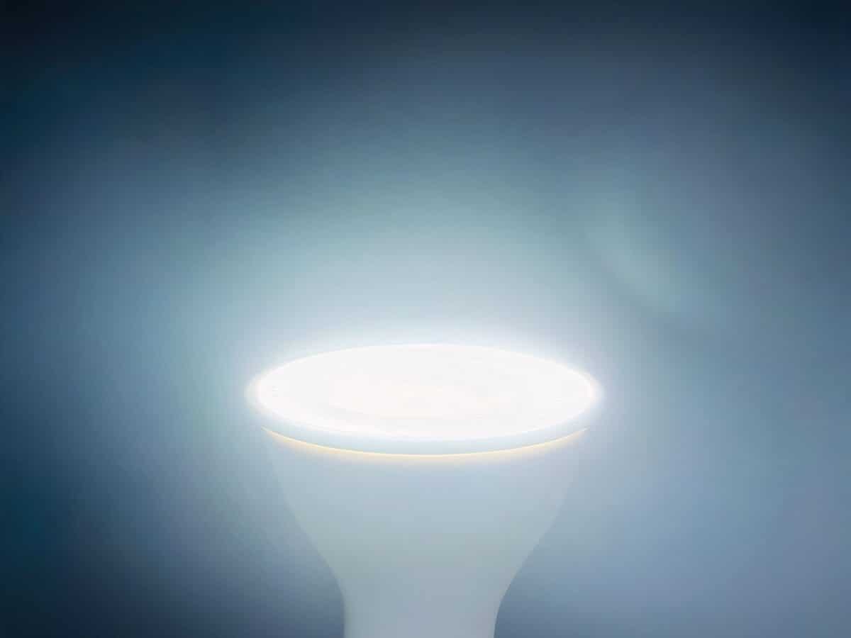 Lot de trois ampoules LED GU10 à tête ronde