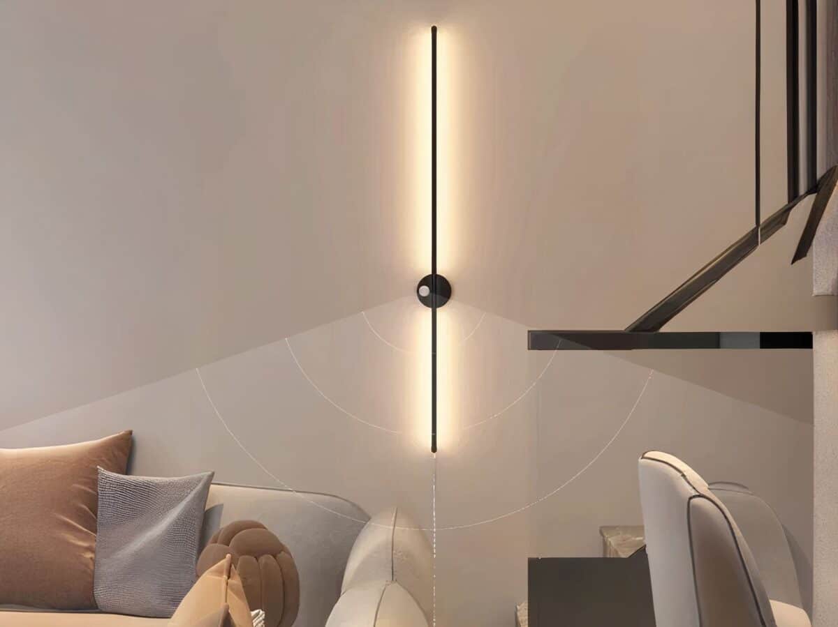 Luminaire LED mural noir élégant et épuré