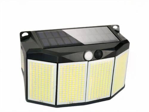 Projecteur extérieur LED avec détecteur fiable et efficace sur fond blanc