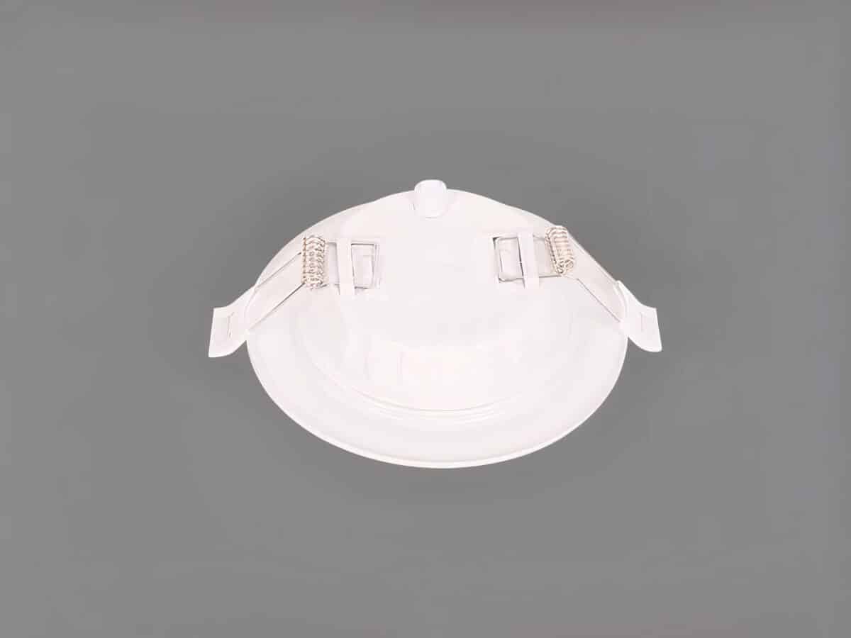 Spot LED encastrable pratique et moderne en aluminium
