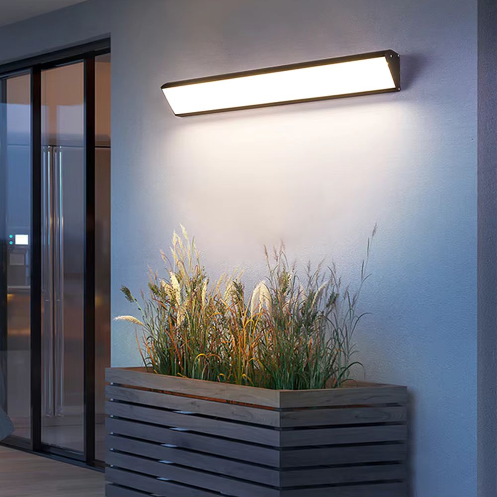 IMG_0924_APPLIQUE_MURALE_LED_IMPERMEABLE_001