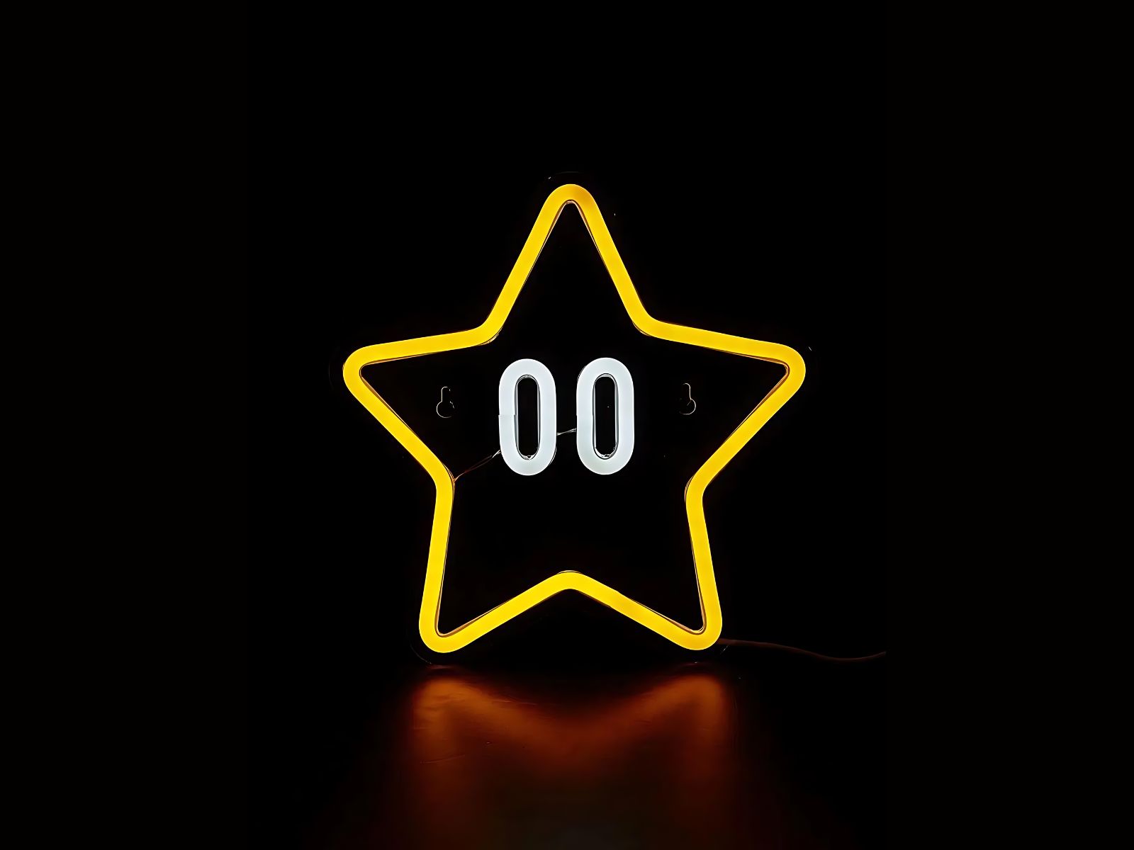 Enseigne étoile néon LED et silicone à accrocher Enseigne Néon LED Étoile - Une étoile jaune lumineuse avec un contour en LED et un intérieur blanc, suspendue contre un mur, émettant une douce lueur pour créer une atmosphère chaleureuse.