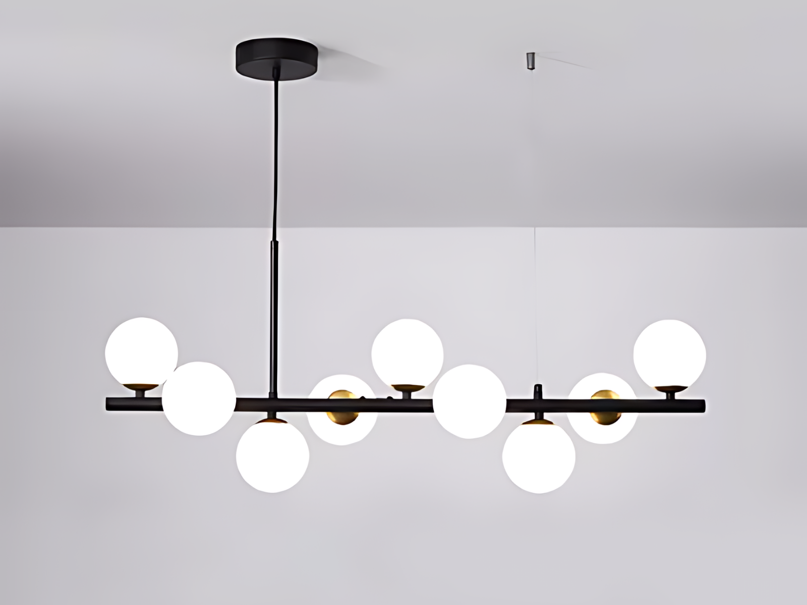 IMG_09_2024_lustre_suspension_verre au_style_contemporain (4)