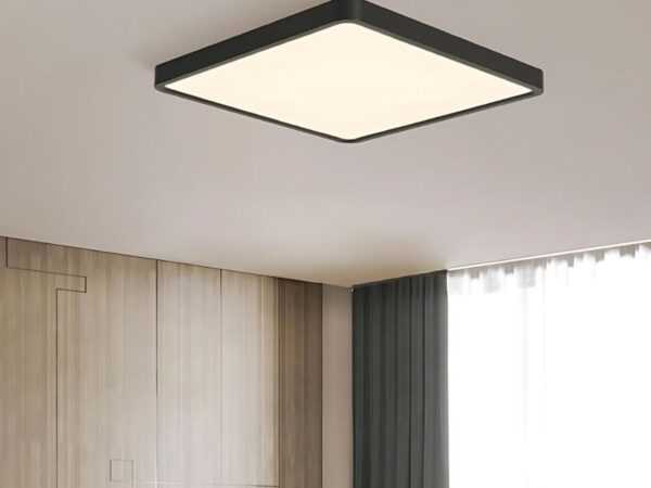 Plafonnier carré à LED connecté