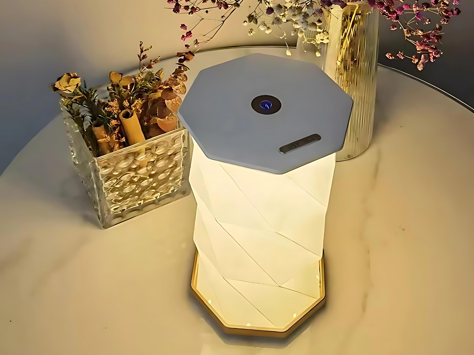 IMG_lampe_de_chevet_LED_pliable_au_design_d_origami_5