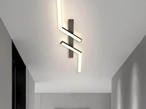 Plafonnier LED décoratif à lignes asymétriques