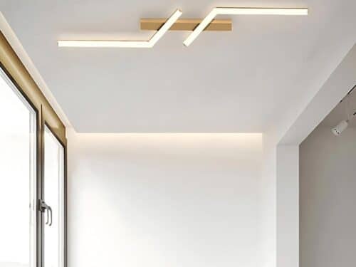 Plafonnier LED décoratif à lignes asymétriques
