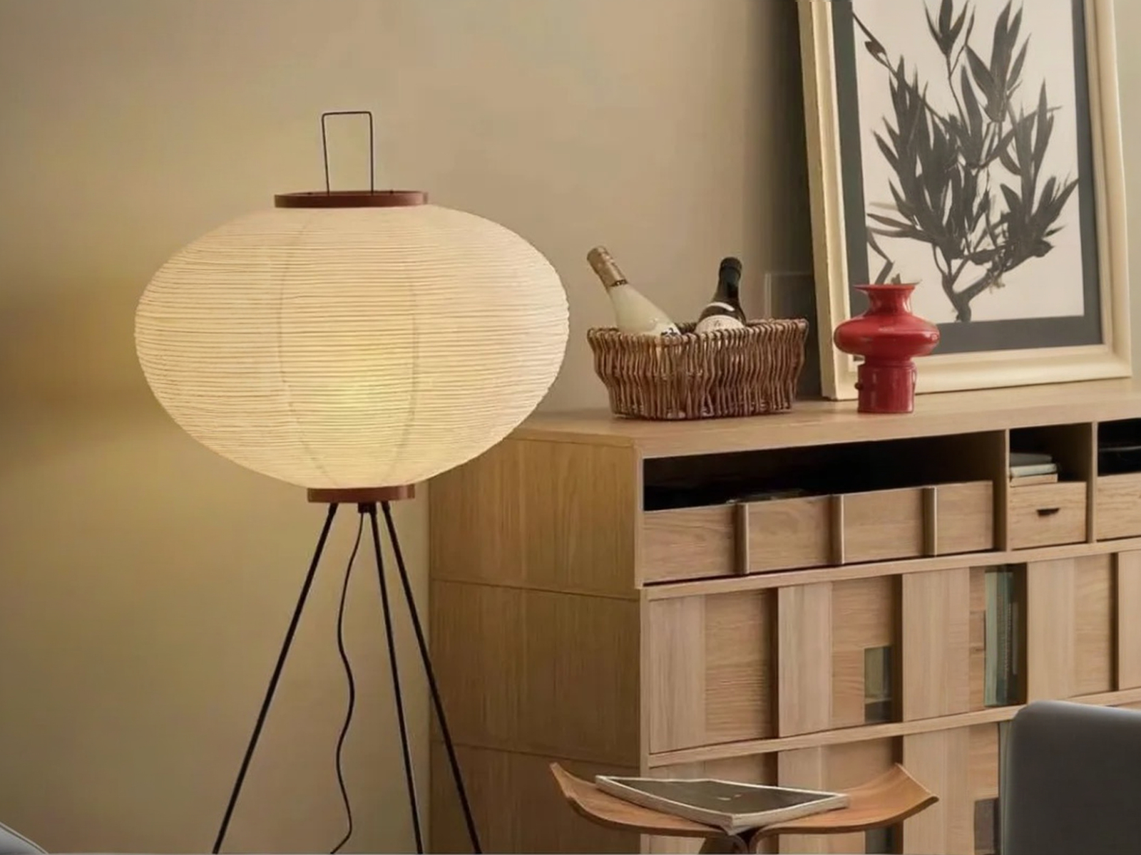 IMG_06_05_25_lampadaire_japandi_minimaliste_chic_01.jpg